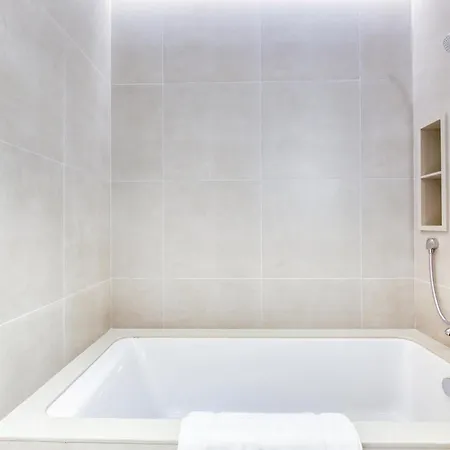 Classy 1Br At The Address Residences In Jbr By Deluxe Holiday Homes Dubai Esterno foto